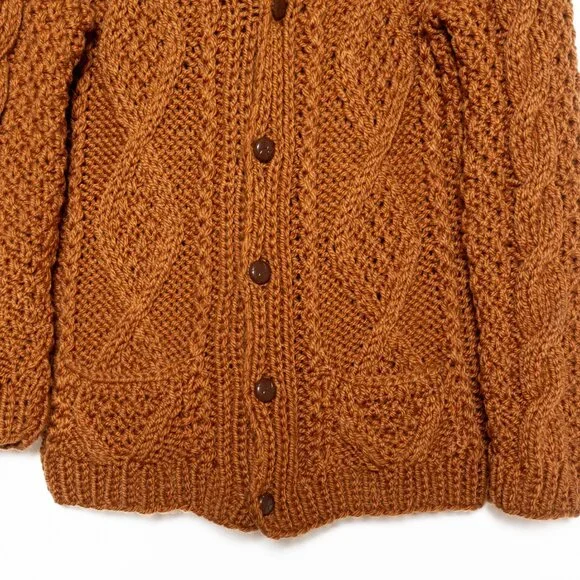 SOLD - Vintage Brown Cable Knit Hand Knit Button V Neck Cardigan - Size L - Picture 4 of 9